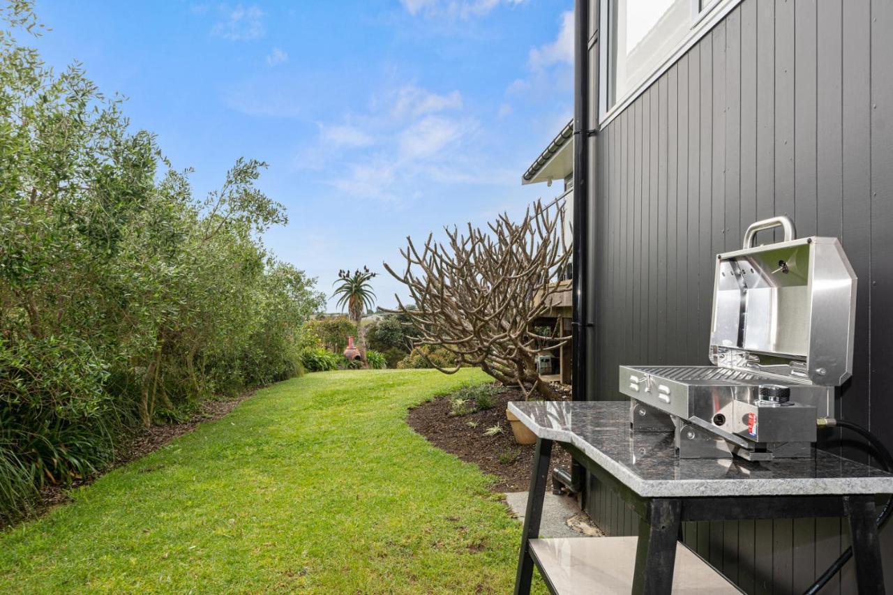 River Rest - Ruakaka Holiday Home Экстерьер фото